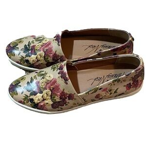 Patricia Nash Lola Leather Flats